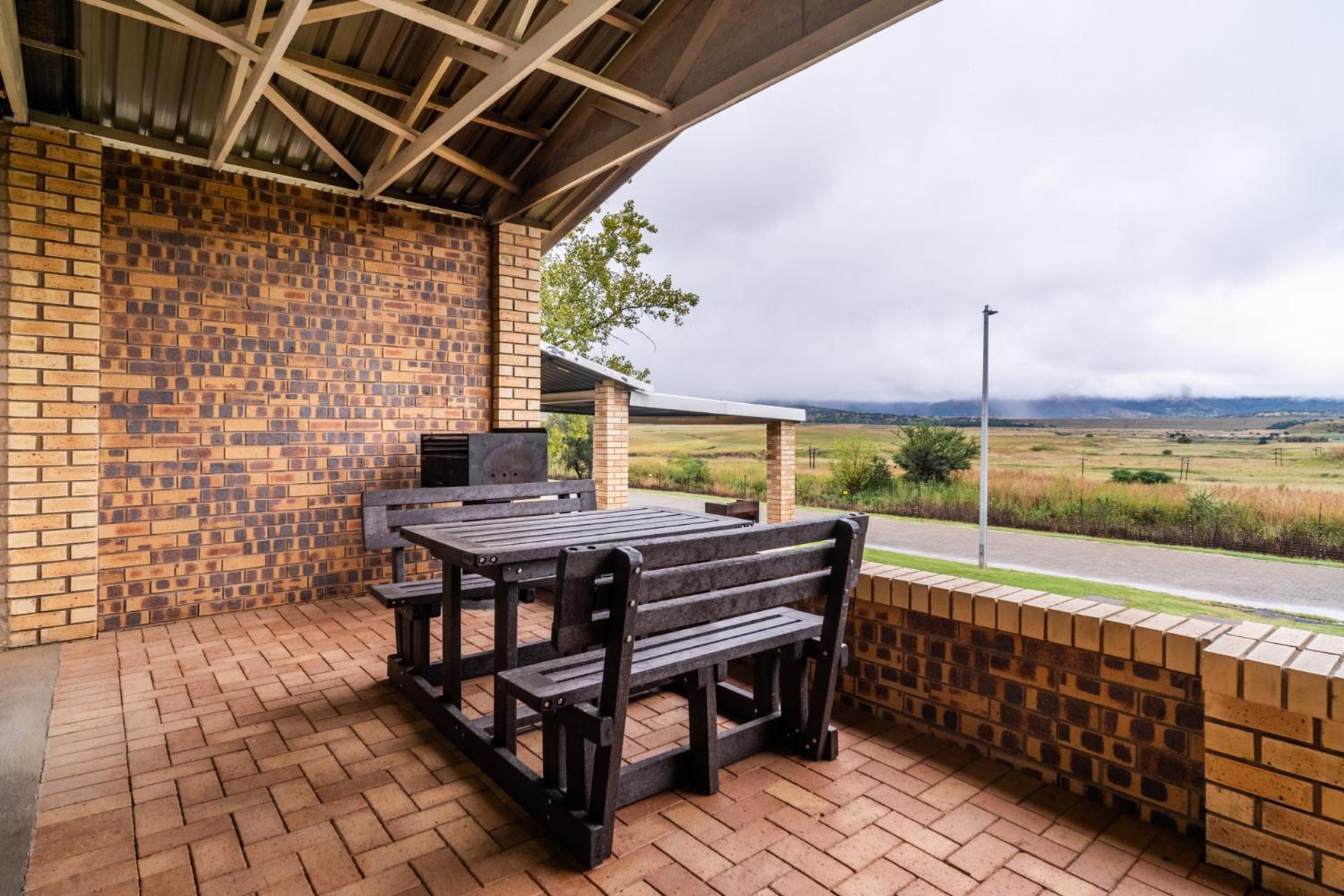 Atkv Drakensville Langkloof Buitenkant foto